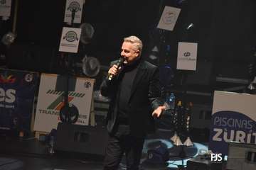 Un turismo se prende fuego y queda totalmente calcinado/FJS Fotografía.